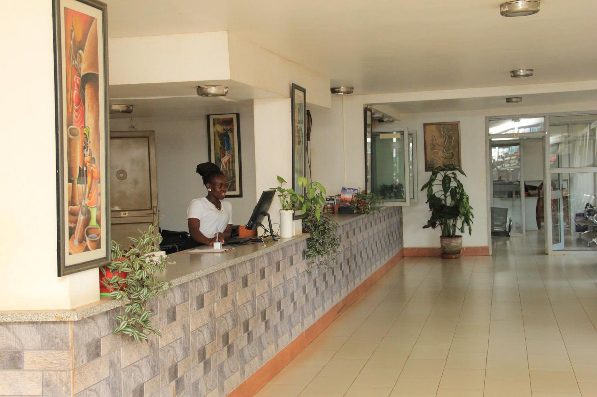 Entebbe Flights Motel 외부 사진