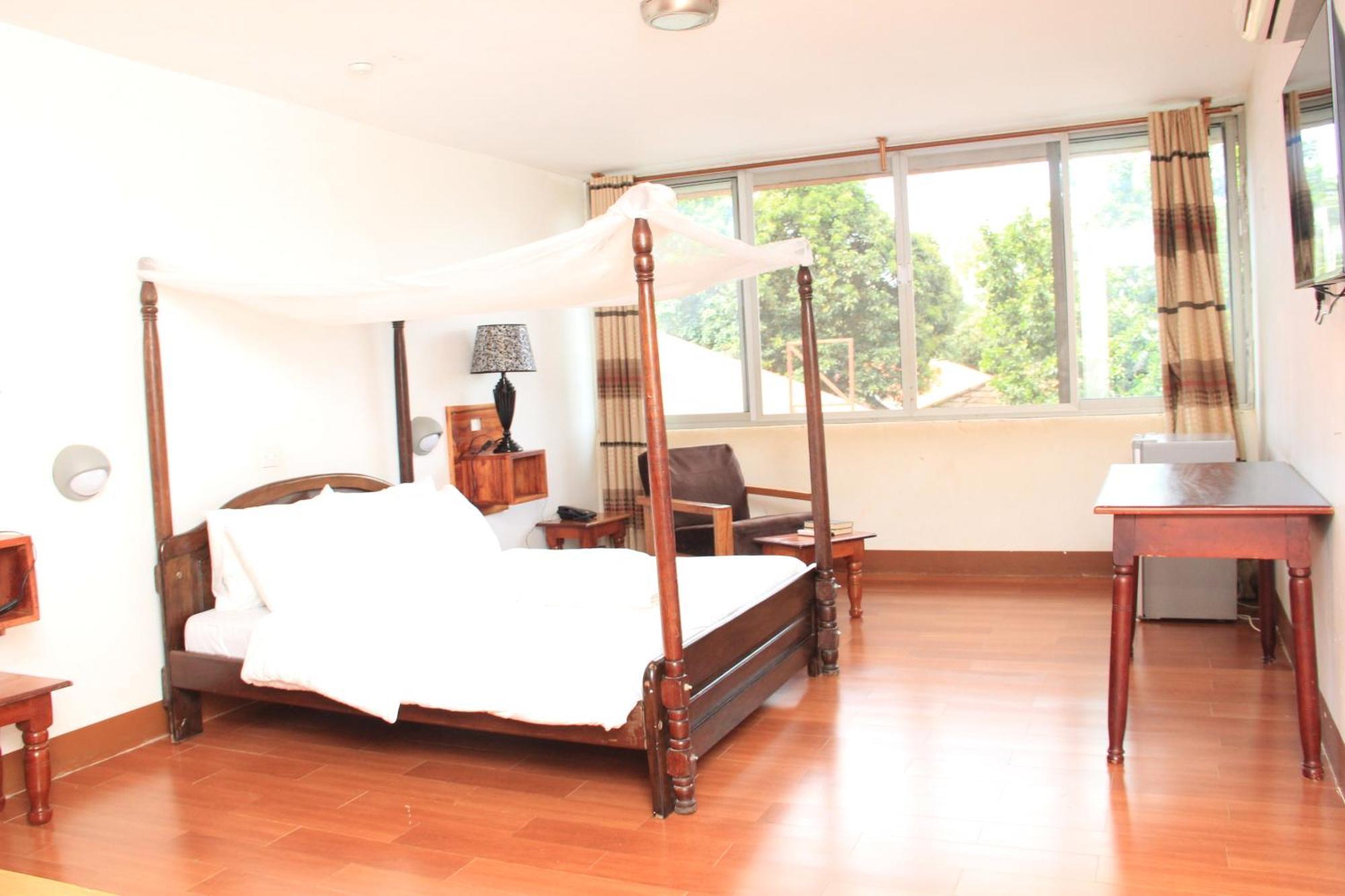 Entebbe Flights Motel 외부 사진