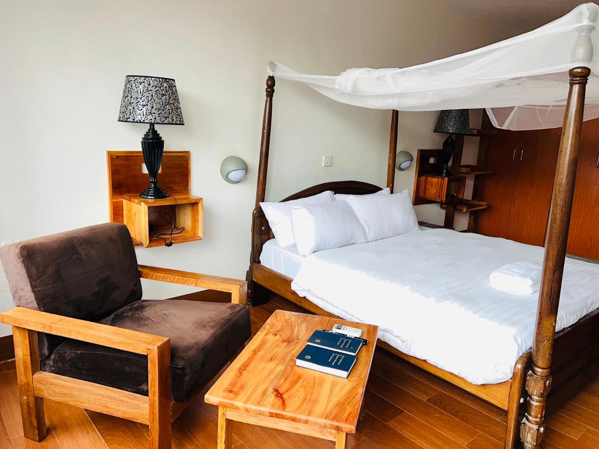 Entebbe Flights Motel 외부 사진