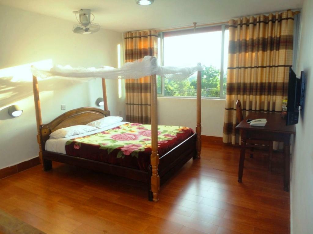 Entebbe Flights Motel 외부 사진