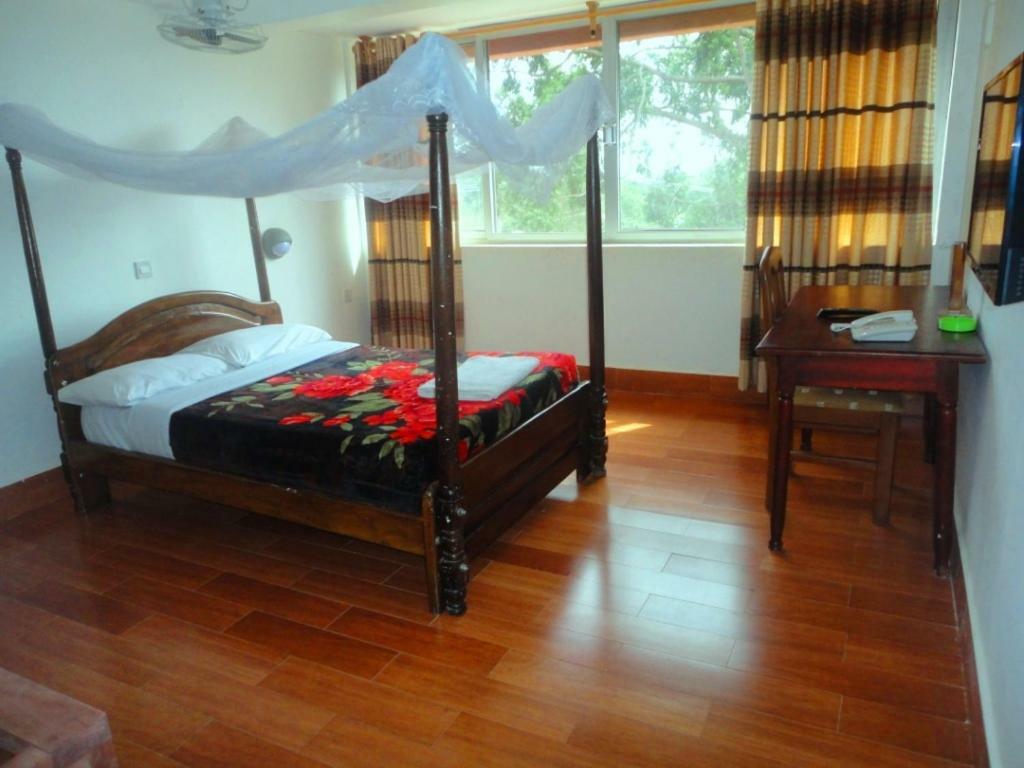 Entebbe Flights Motel 외부 사진