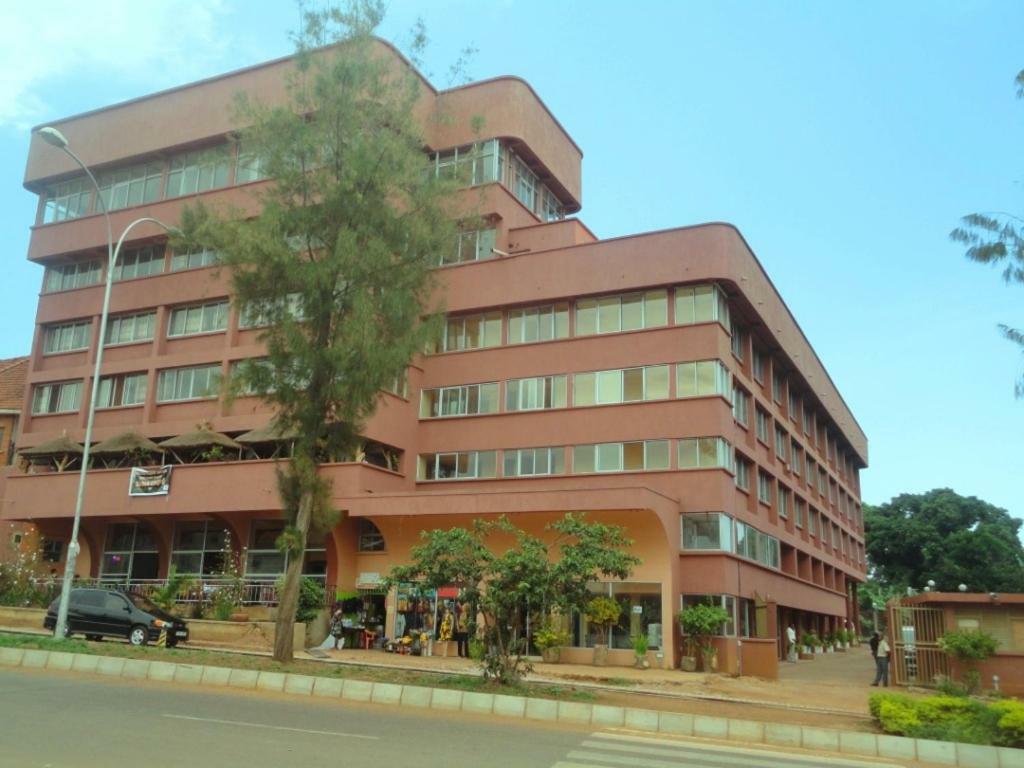 Entebbe Flights Motel 외부 사진