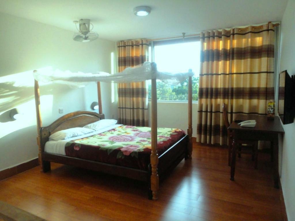 Entebbe Flights Motel 외부 사진