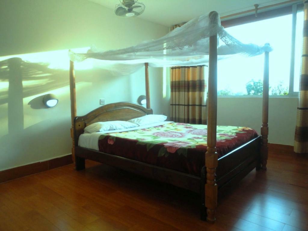 Entebbe Flights Motel 외부 사진