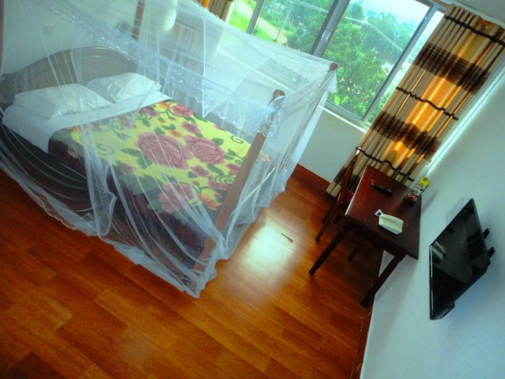 Entebbe Flights Motel 외부 사진