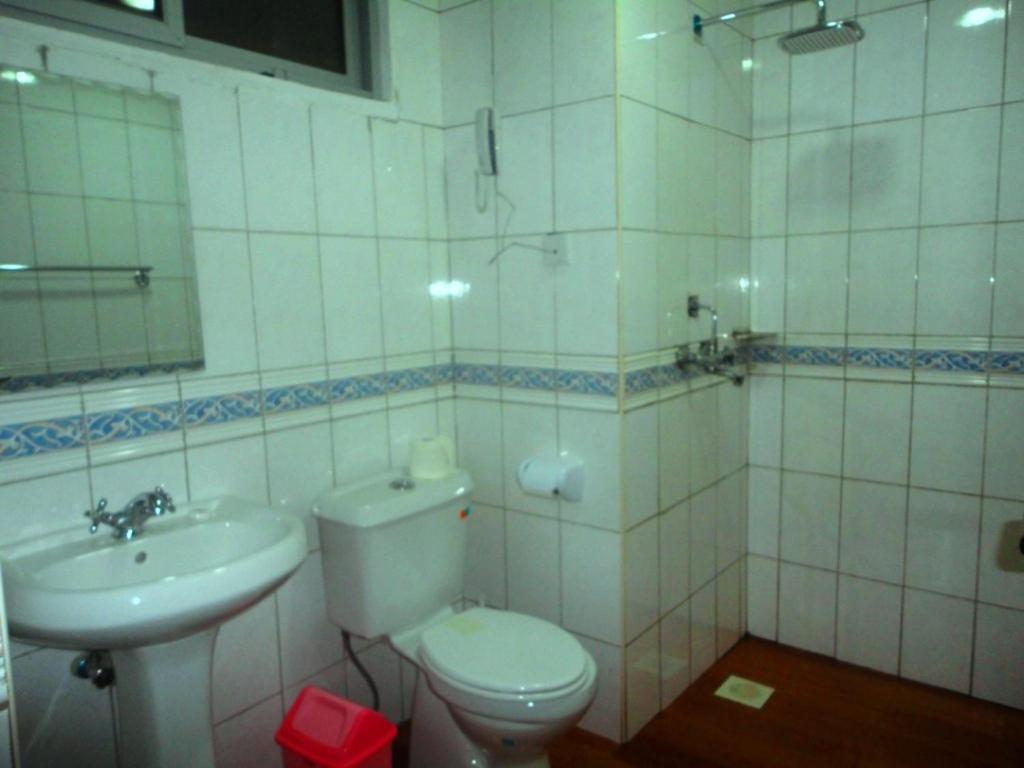 Entebbe Flights Motel 외부 사진